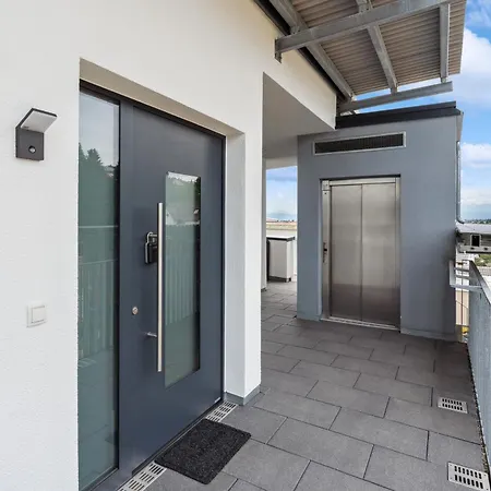 شقة Anytime - Penthouse Mit Terrasse Und Bergsicht فريدريشسهافن