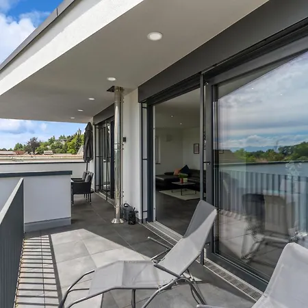 شقة Anytime - Penthouse Mit Terrasse Und Bergsicht فريدريشسهافن