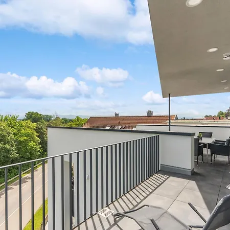 Anytime - Penthouse Mit Terrasse Und Bergsicht Friedrichshafen
